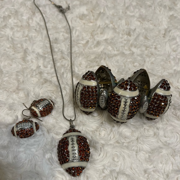Football Rhinestone Bling Bracelet, Necklace & Earring Set - Picture 4 of 8